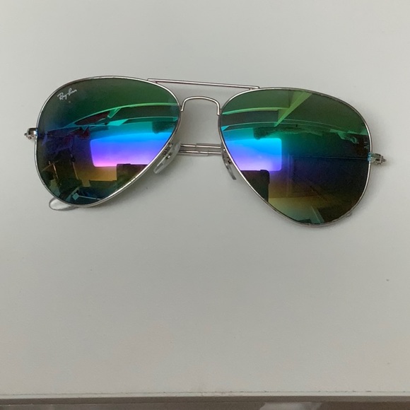 ray ban aviator rainbow